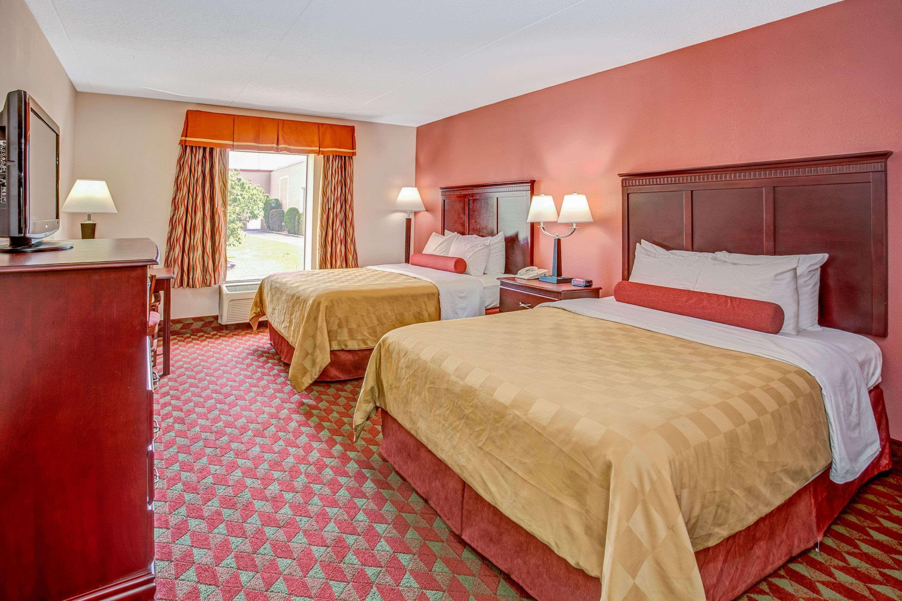 Ramada By Wyndham מורפריסבורו מראה חיצוני תמונה